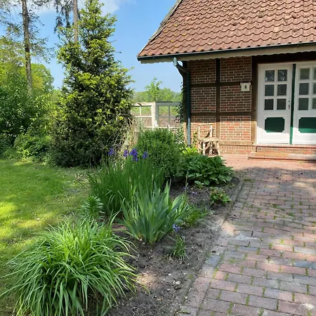 Hexenhaeuschen Im Ammerland